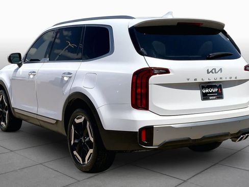 Certified 2023 Kia Telluride S w/ S Sunroof Package FWD image 11