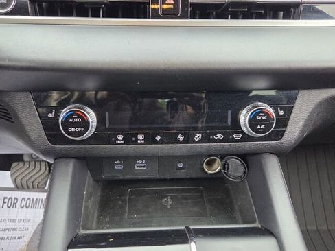 Used 2024 Mitsubishi Outlander Ralliart AWD/4WD image 18