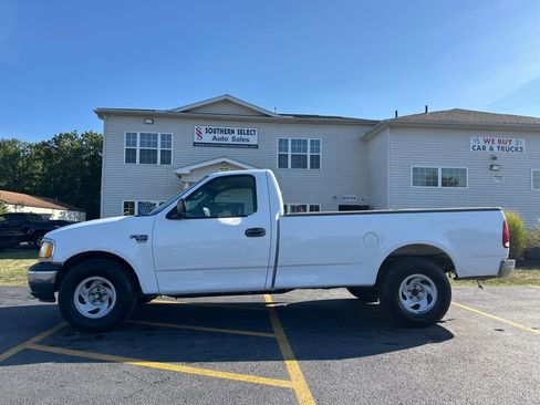 Used 2001 Ford F150 2WD Regular Cab image 1