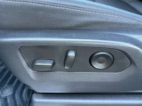 Certified 2023 Chevrolet Silverado 1500 LT image 12