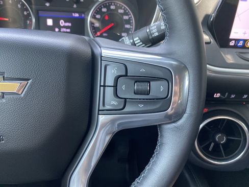 Used 2020 Chevrolet Blazer LT w/ Sound & Technology Package FWD image 21
