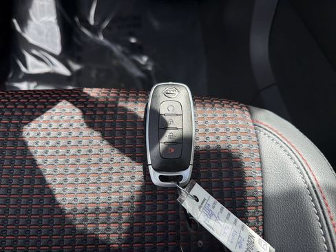 New 2026 Nissan Kicks SR AWD/4WD image 27