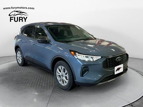 Used 2024 Ford Escape Active AWD/4WD image 1