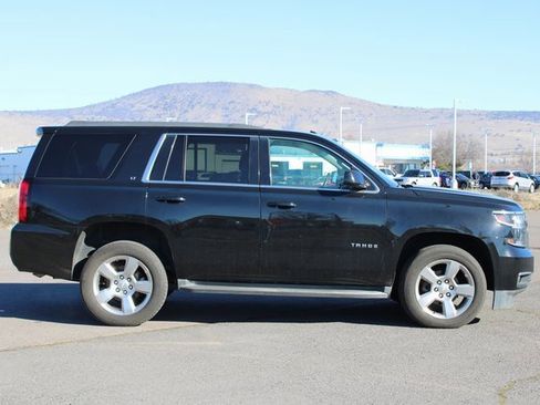 Used 2018 Chevrolet Tahoe LT image 7