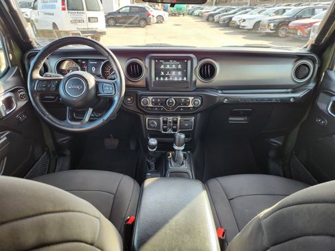 Used 2022 Jeep Wrangler Unlimited Sport image 8