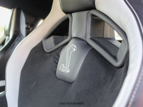 Used 2022 Ford Mustang Shelby GT500 w/ Carbon Fiber Track Pack image 56