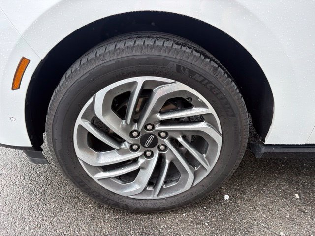 Used 2025 Lincoln Navigator Reserve AWD/4WD image 13