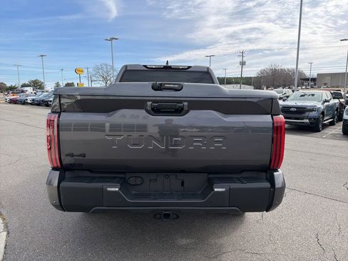 Used 2023 Toyota Tundra Limited image 4