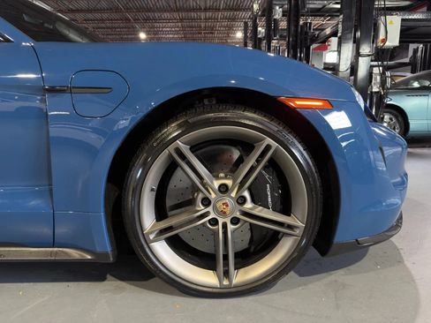 Used 2021 Porsche Taycan Turbo S AWD/4WD image 9