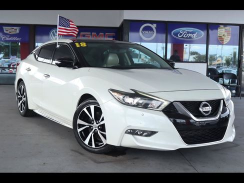 Used 2018 Nissan Maxima Platinum FWD image 1