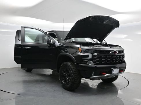 New 2026 Chevrolet Silverado 1500 ZR2 w/ LPO, Dark Essentials Package AWD/4WD image 42