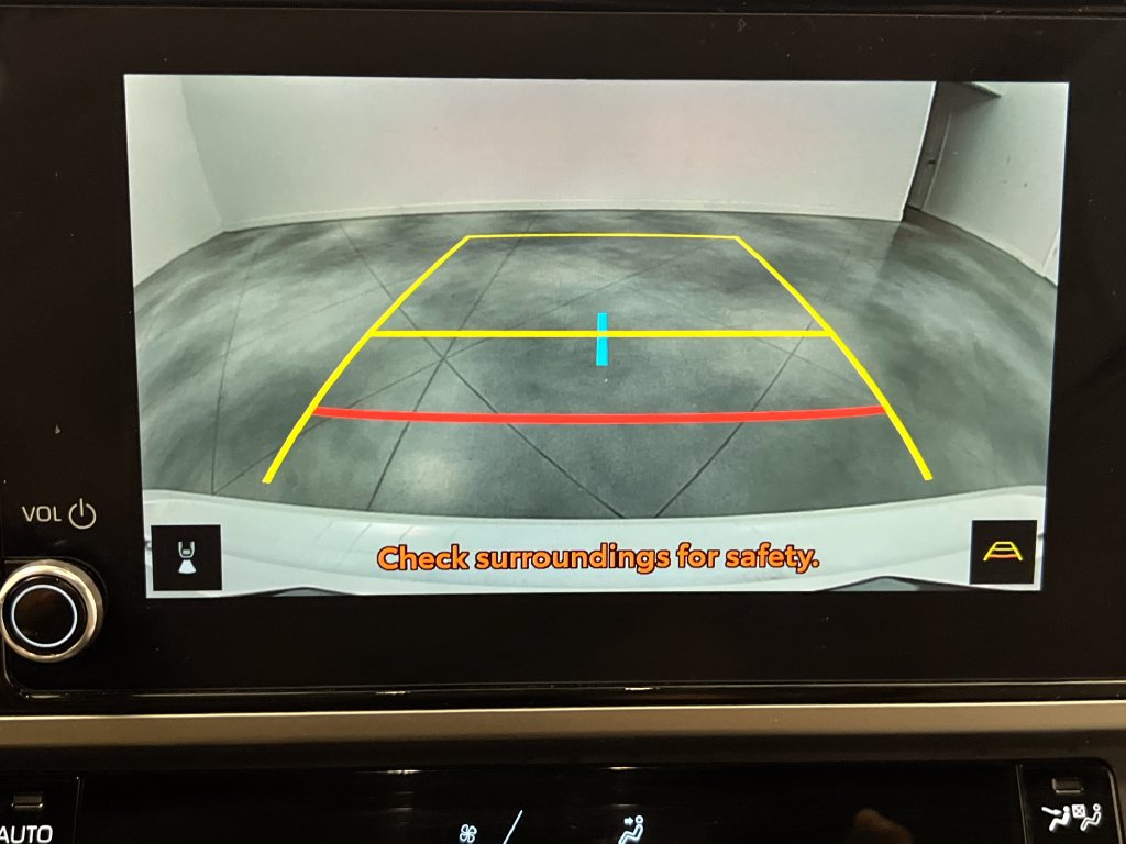 Used 2025 Toyota Camry SE FWD image 57