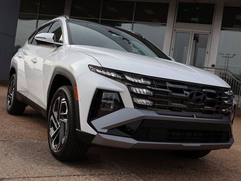 New 2026 Hyundai Tucson Limited image 7