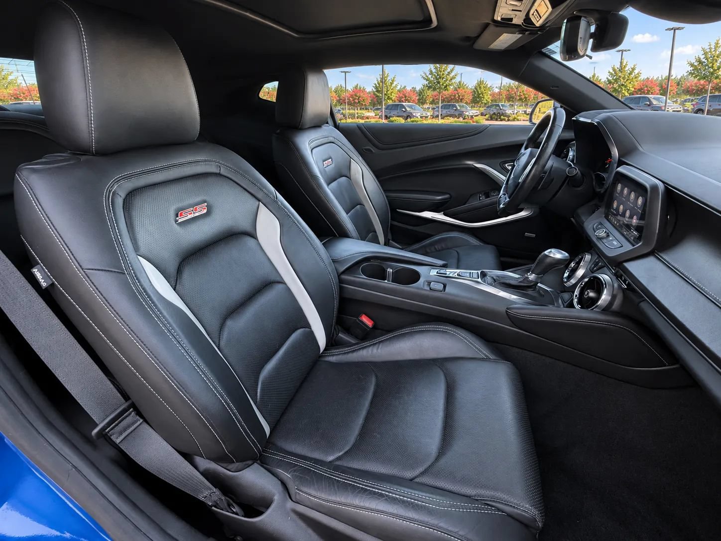 Used 2021 Chevrolet Camaro SS RWD image 17