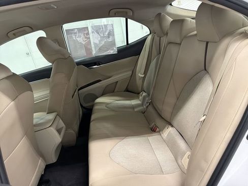 Used 2019 Toyota Camry LE FWD image 16