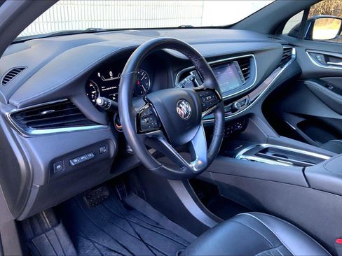 Used 2023 Buick Enclave Avenir image 14