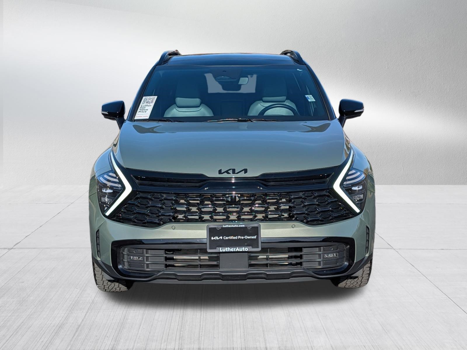 Certified 2025 Kia Sportage X-Pro Prestige AWD/4WD image 2