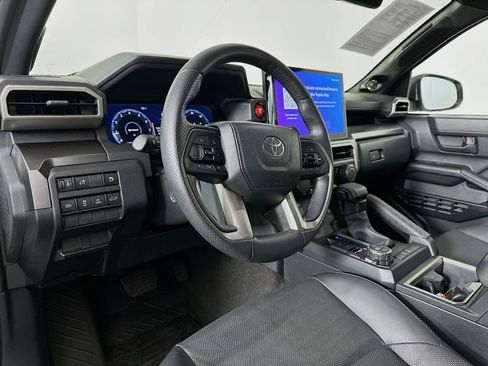 Certified 2025 Toyota 4Runner TRD Sport Premium AWD/4WD image 9