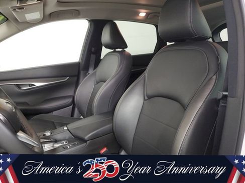 Certified 2023 INFINITI QX50 Luxe AWD/4WD image 23