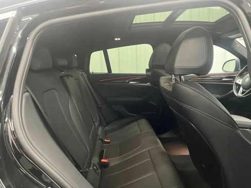 Used 2025 BMW X4 xDrive30i AWD/4WD image 12