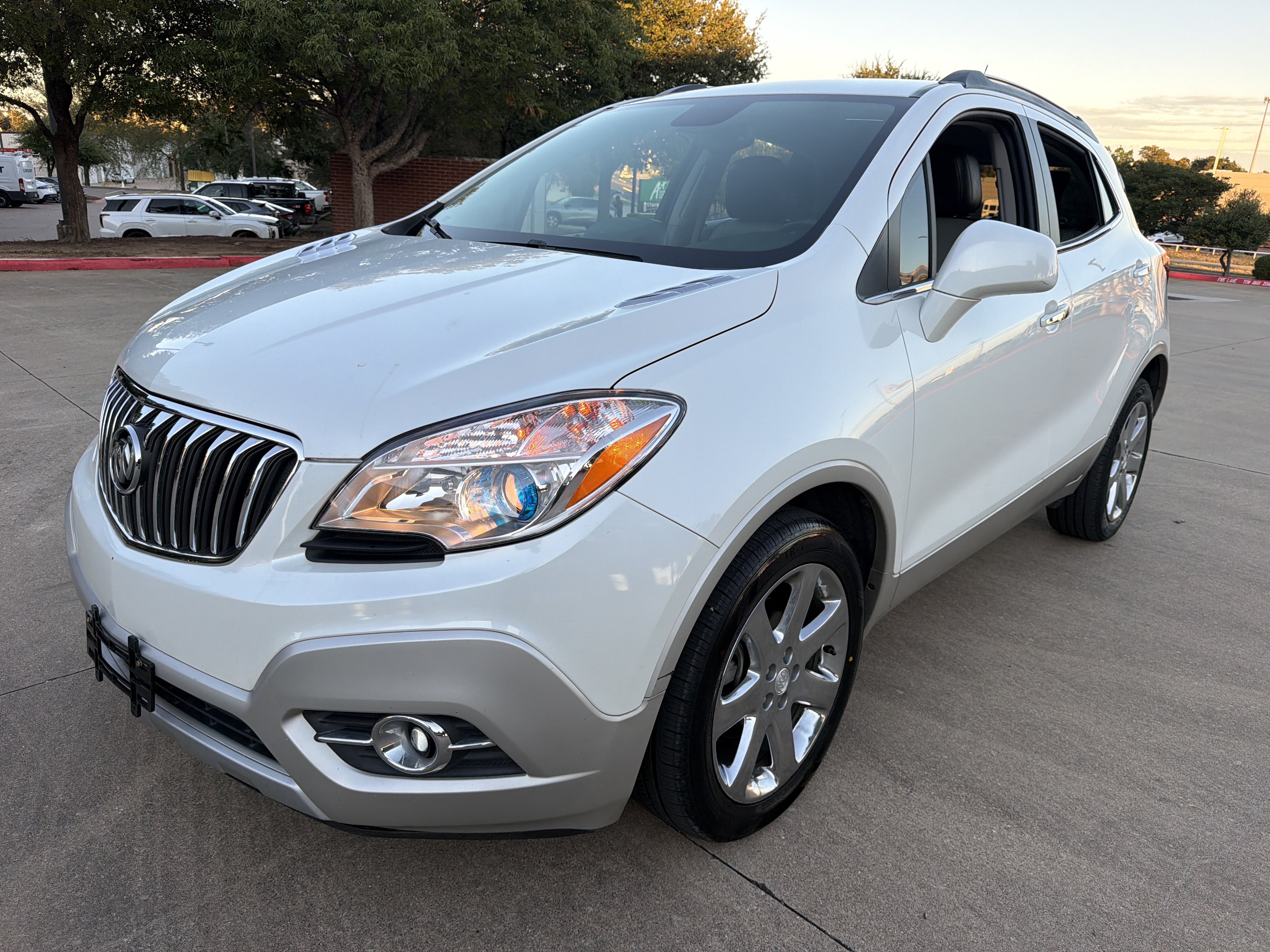 Used 2013 Buick Encore Leather FWD image 3
