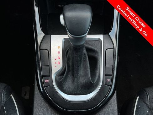 Used 2023 Kia Forte GT-Line w/ GT-Line Premium Package image 12