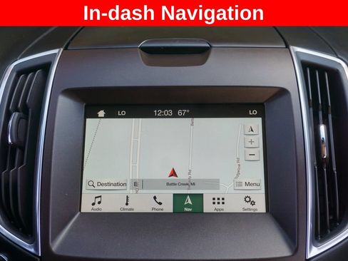 Used 2018 Ford Edge Titanium w/ Equipment Group 301A FWD image 12