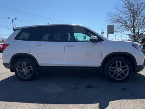 Used 2023 Honda Passport EX-L image 9