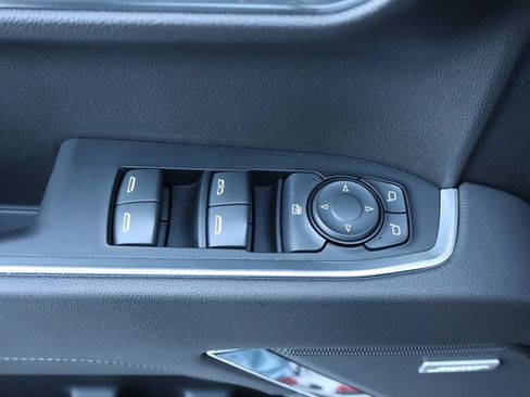 Used 2023 Chevrolet Silverado 1500 RST w/ Convenience Package II AWD/4WD image 19
