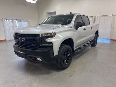 Used 2020 Chevrolet Silverado 1500 LT Trail Boss w/ Convenience Package image 4