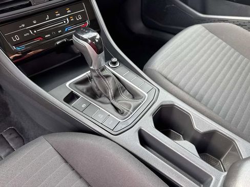 Used 2025 Volkswagen Jetta S FWD image 46