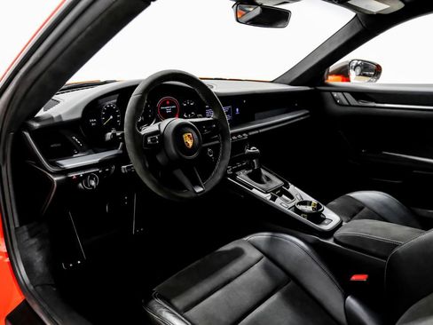 Used 2022 Porsche 911 GT3 RWD image 6