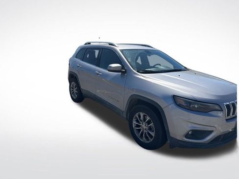 Used 2019 Jeep Cherokee Latitude Plus image 9