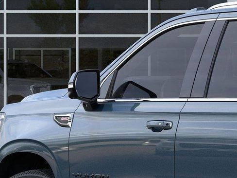 New 2026 GMC Yukon XL Elevation w/ Elevation Premium Package RWD image 12