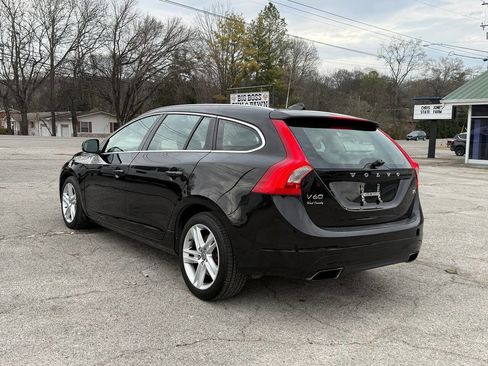 Used 2015 Volvo V60 T5 Premier image 7