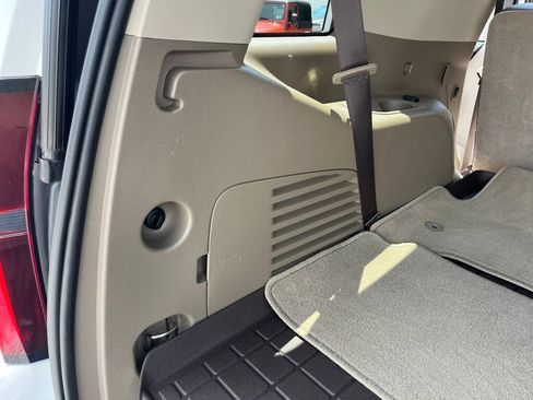 Used 2018 Chevrolet Tahoe Premier AWD/4WD image 25