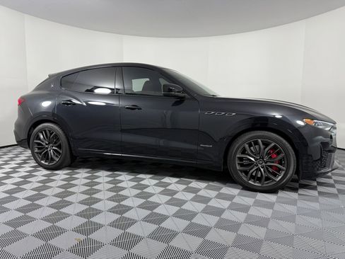 Used 2020 Maserati Levante S GranSport image 8