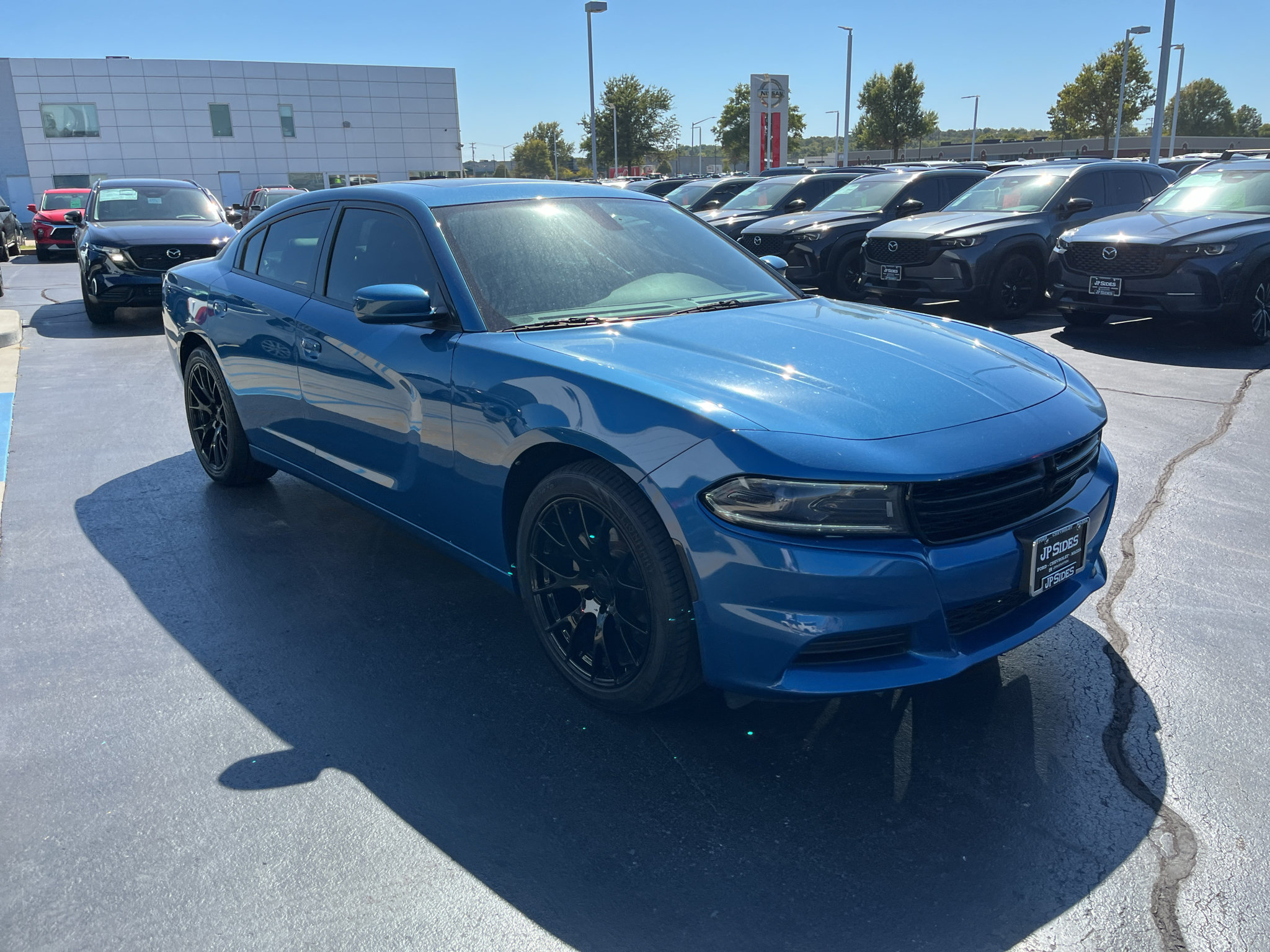 Used 2022 Dodge Charger SXT w/ Leather Interior Group RWD image 6