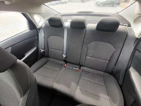 Used 2021 Kia Forte LXS image 11