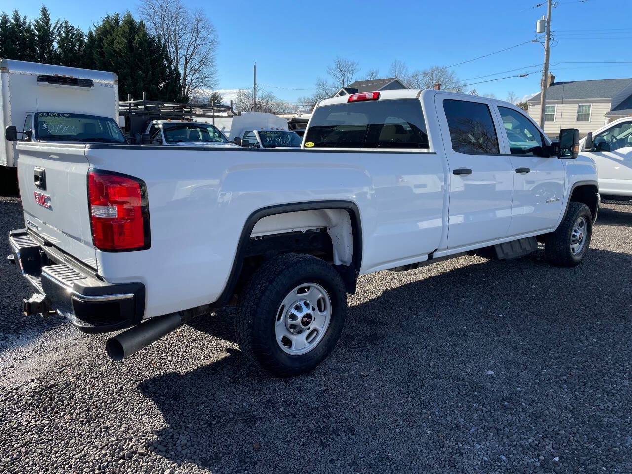 Used 2019 GMC Sierra 2500 4x4 Crew Cab w/ Sierra Convenience Package image 5