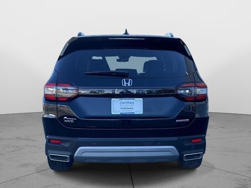 Certified 2023 Honda Pilot Touring image 40