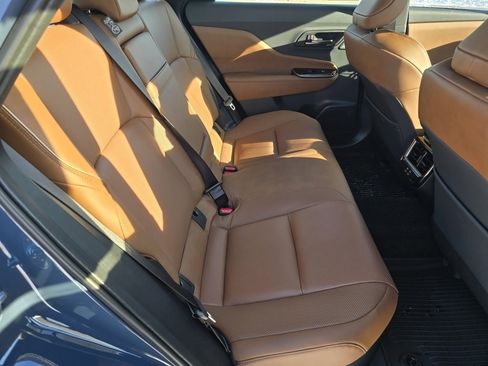 New 2025 Toyota Crown Signia image 34