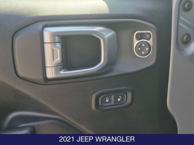 Used 2021 Jeep Wrangler Unlimited Sport AWD/4WD image 12