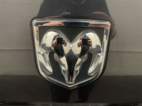 Used 2018 RAM 1500 Tradesman AWD/4WD image 22