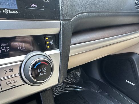 Used 2016 Subaru Outback 3.6R Limited image 13