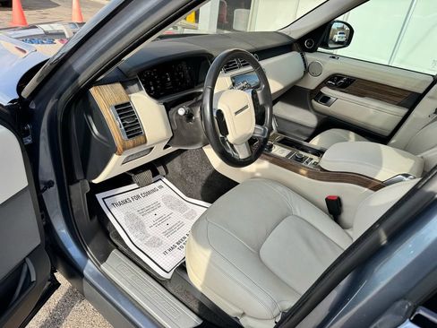 Used 2019 Land Rover Range Rover Supercharged image 15