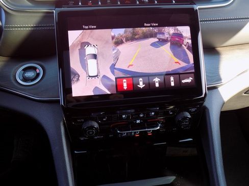 New 2025 Jeep Grand Cherokee L Overland image 20