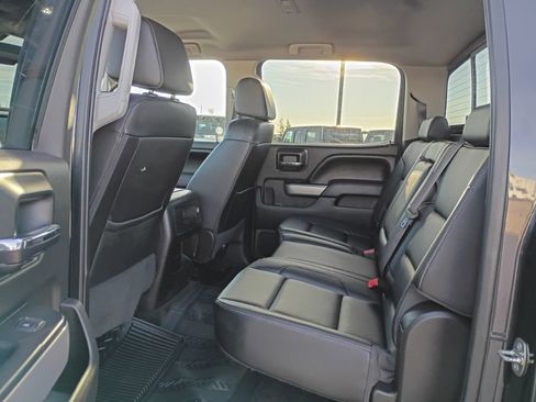 Used 2016 Chevrolet Silverado 3500 LTZ image 9