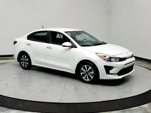 Used 2023 Kia Rio S w/ Technology Package FWD image 3