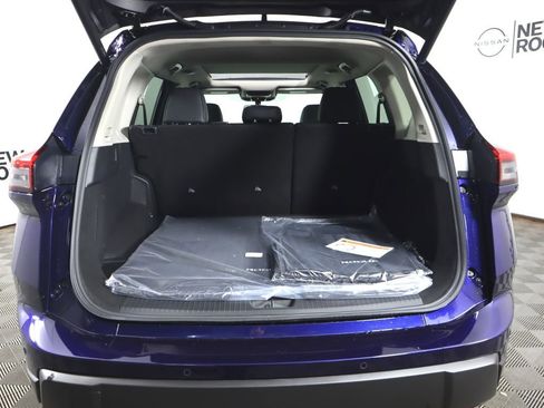 New 2026 Nissan Rogue Dark Armor image 21